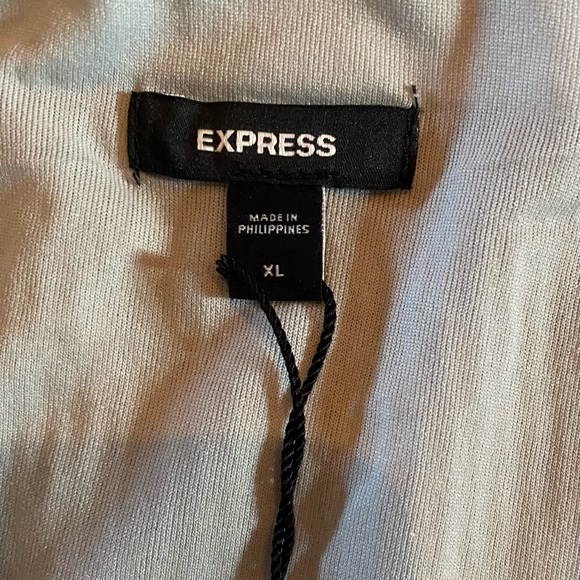 Express Ladies Silver Sequin Mini Skirt NWT - Picture 3 of 4